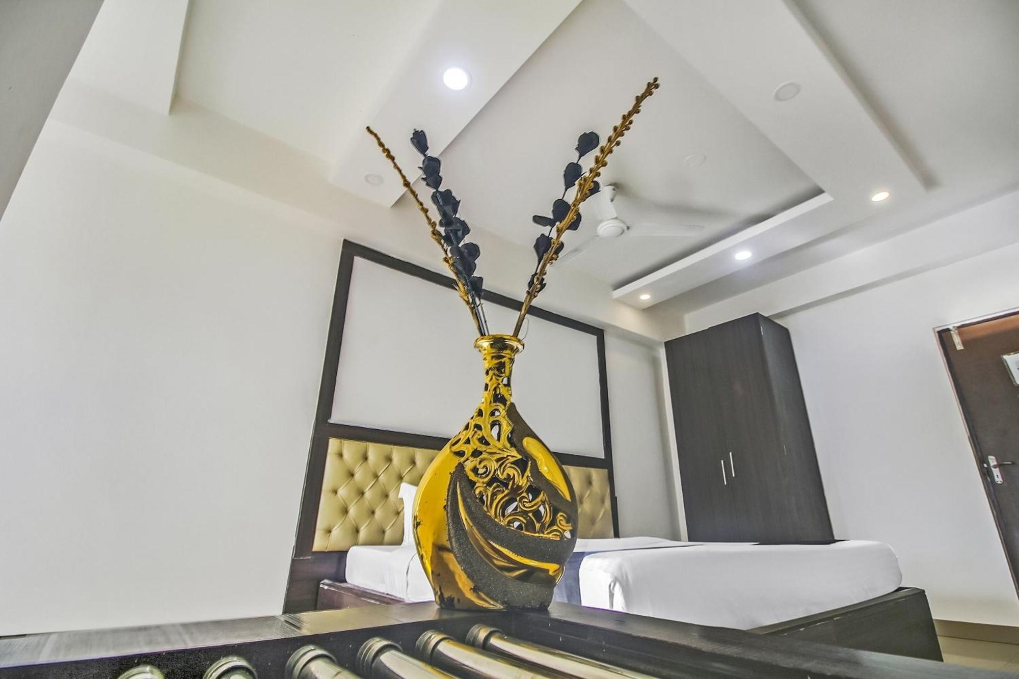 Super Townhouse Oak The Platinum Studio New Town Exterior photo